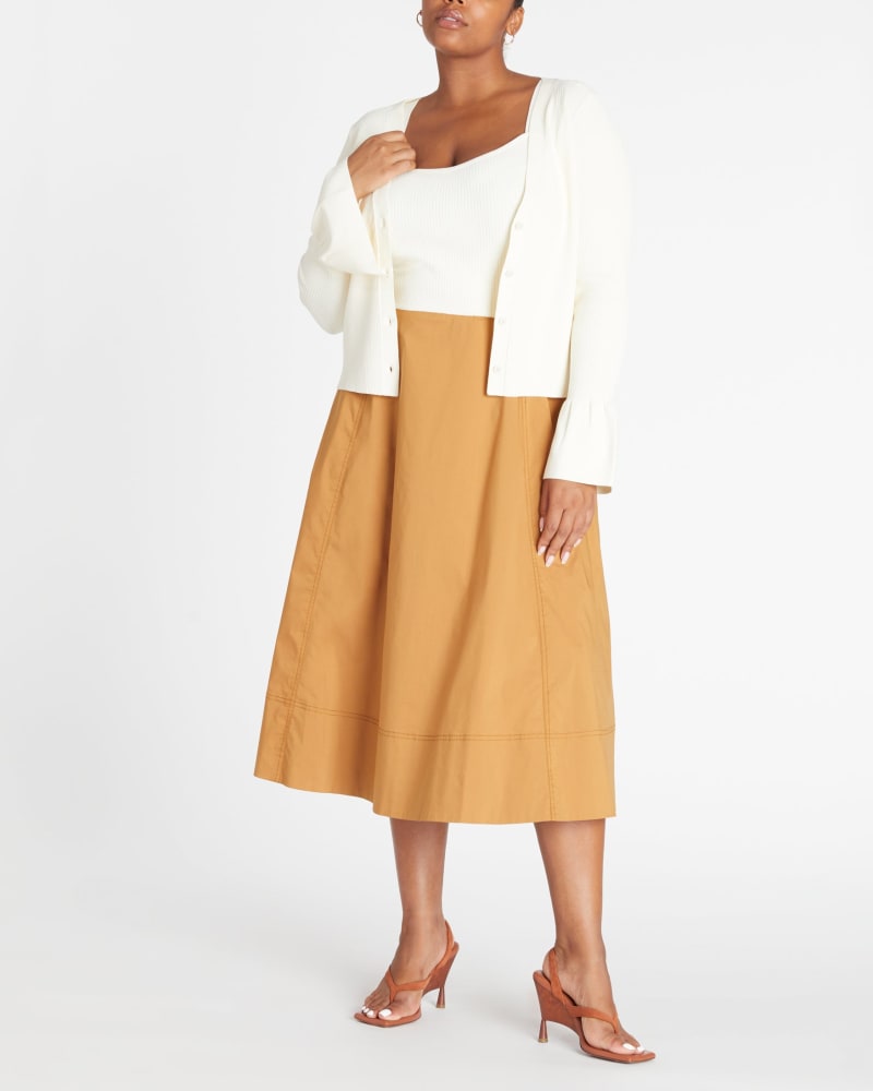 Front of a model wearing a size 1X Jordanna Dress in Cream/Toffee by Tanya Taylor. | dia_product_style_image_id:312259
